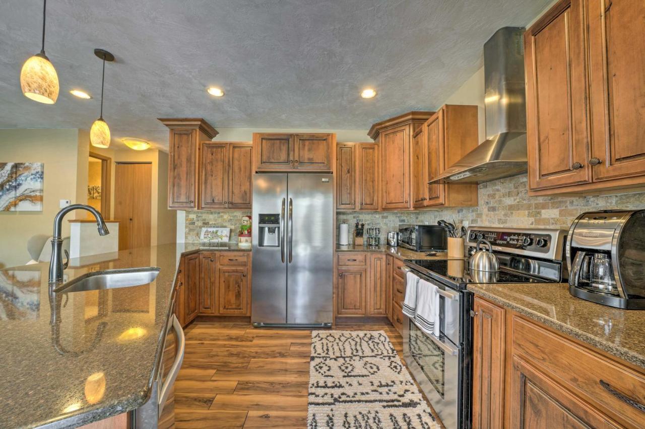 Idyllic Somerset Condo Ski, Hike And Relax! Champion ภายนอก รูปภาพ